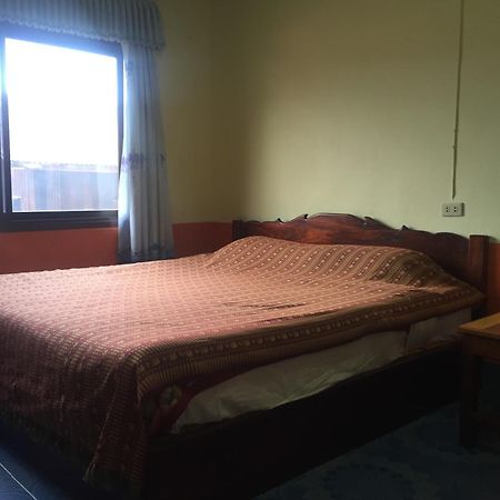 Oudomphone Guesthouse 2 Ban Houayxay Eksteriør billede